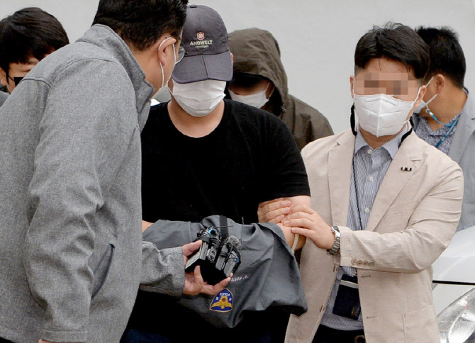 [보험판결] 50일 기념여행이 비극으로... 보험금 노린 20대 '사망보험금' 살인미수 사건