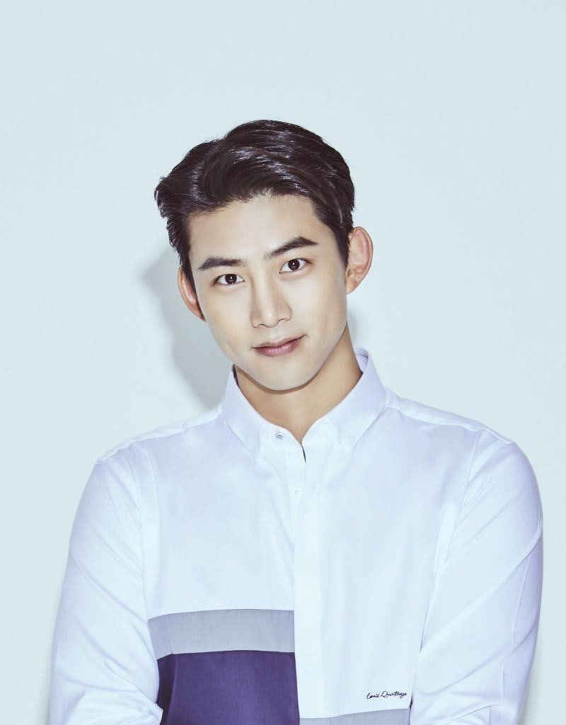 Ok Taecyeon marries non-celebrity girlfriend in a private ceremony after 10 years of dating