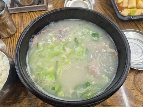 본심돼지국밥 사진 6