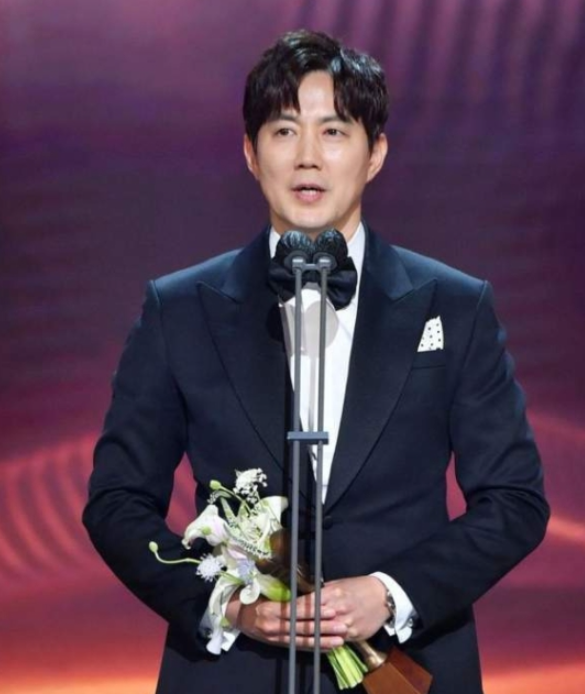배우 류진 프로필 나이 키 가족관계 아내 이혜선 승무원 총정리 6년 열애 비하인드