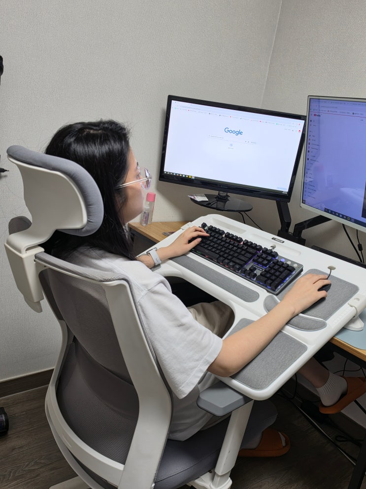  직장인 필수템 피치트렌디 팔렉스 팔받침대 데스크익스텐더 바른 자세교정 솔루션