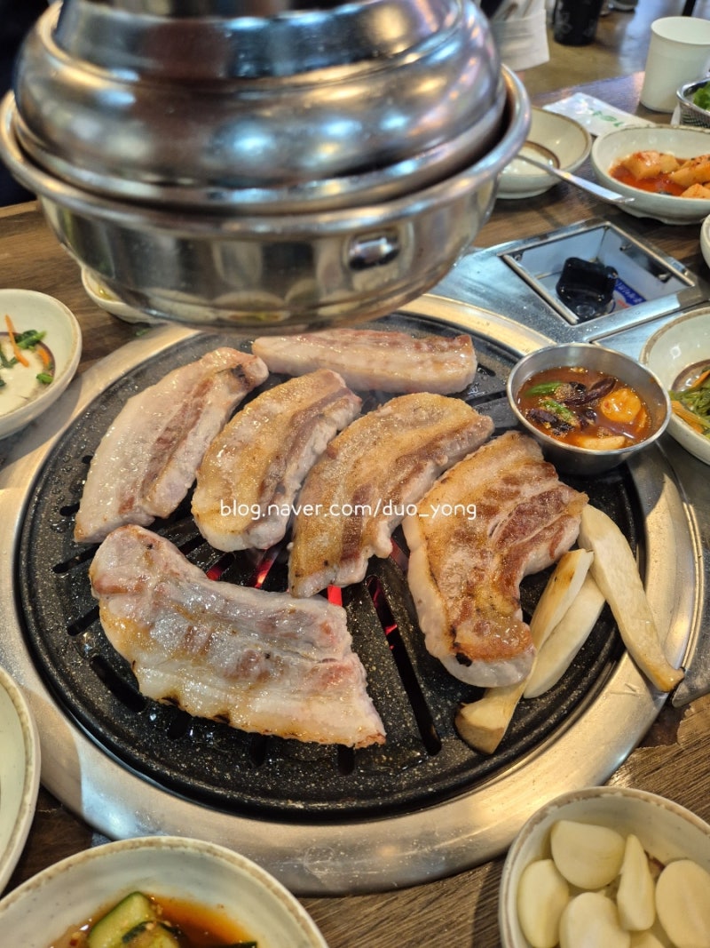 [문경/내돈내산] 고기가 너무 맛있어서 추가 주문해서 먹은 온천약돌한우돼지정육식당