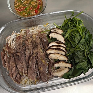 소고기 야채찜 차돌박이 숙주 참나물 찜 요리 간장 소스 레시피