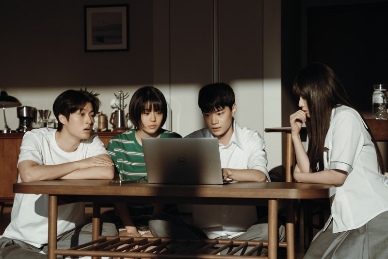 넷플릭스 기리고 드라마 후기, 등장인물 전소니 햇살 연기 넷플릭스 공포 드라마 추천