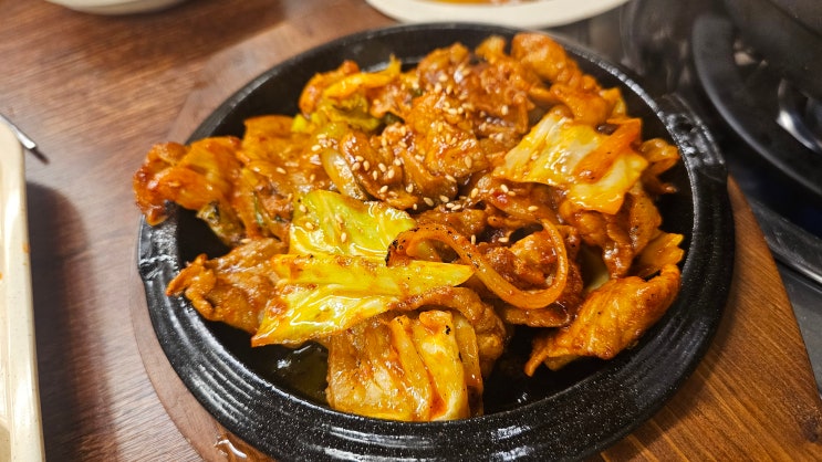  제육볶음, 돼지김치찌개가 맛있는 미아사거리역 골목집 후기