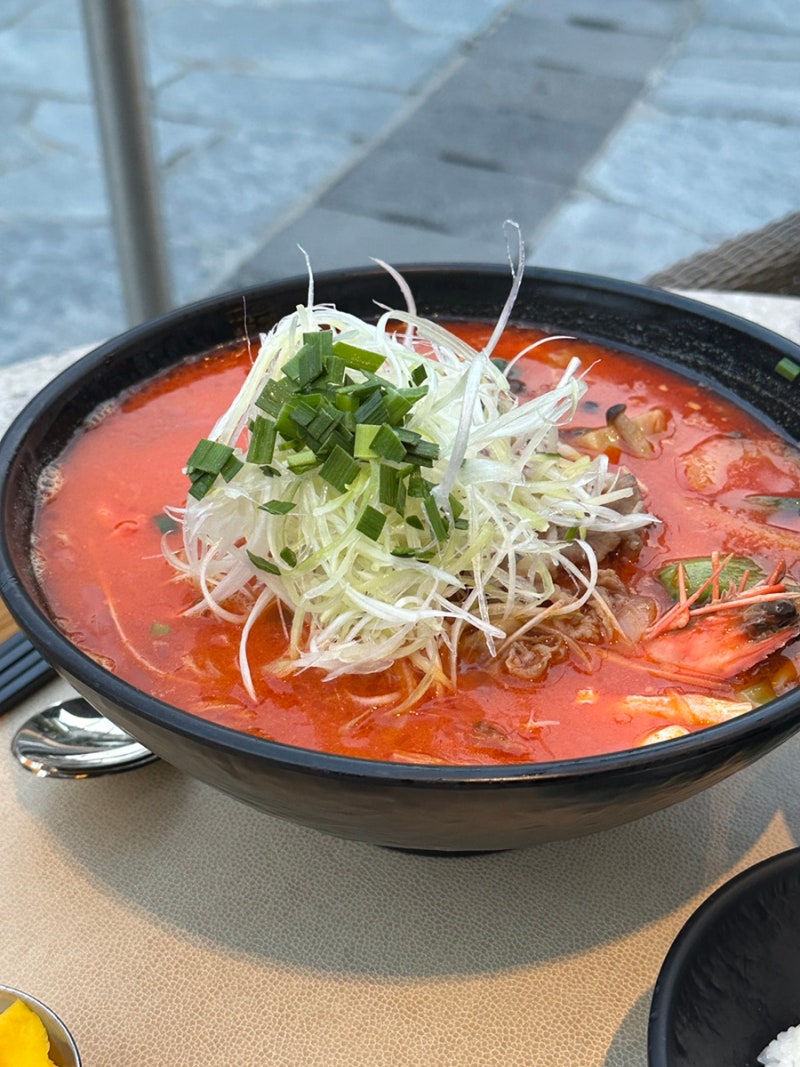 제주 신라호텔 풀사이드바 전복한우 차돌짬뽕 가격 식사 솔직 후기