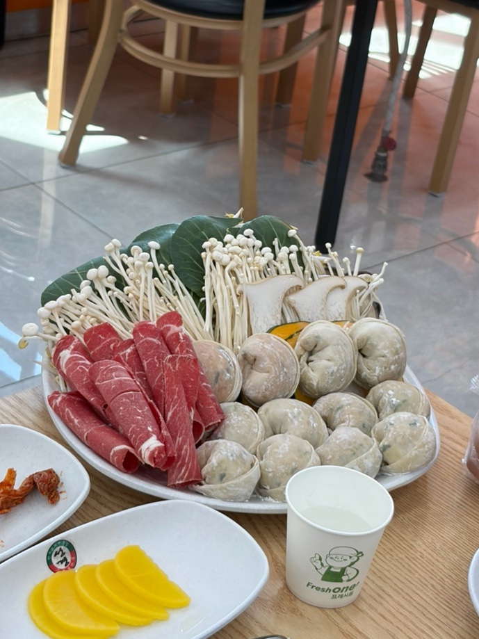 성경만두요리전문점 포일인덕원점 사진 5