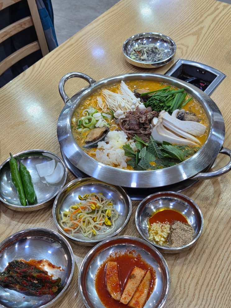  광주 두암동 맛집 바른흑염소 말바우점 전골로 기력 보충 솔직후기