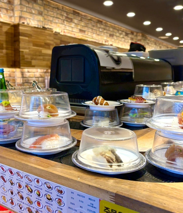  한 접시 2,100원 가성비 좋은 신선한 평택초밥 맛집 미카도스시 평택역점