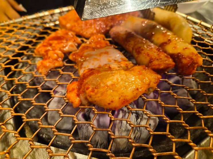  [울산 맛집] 삼산동에서 느끼는 레트로 감성! 울산삼산동맛집 세광양대창울산삼산점, 분위기에 취하고 맛에 반하다 