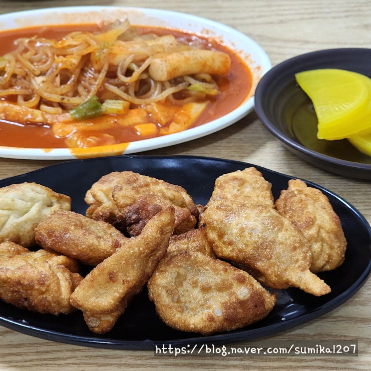춘천 맛집 팬더 하우스 분식 떡볶이 튀김만두 주차 후기