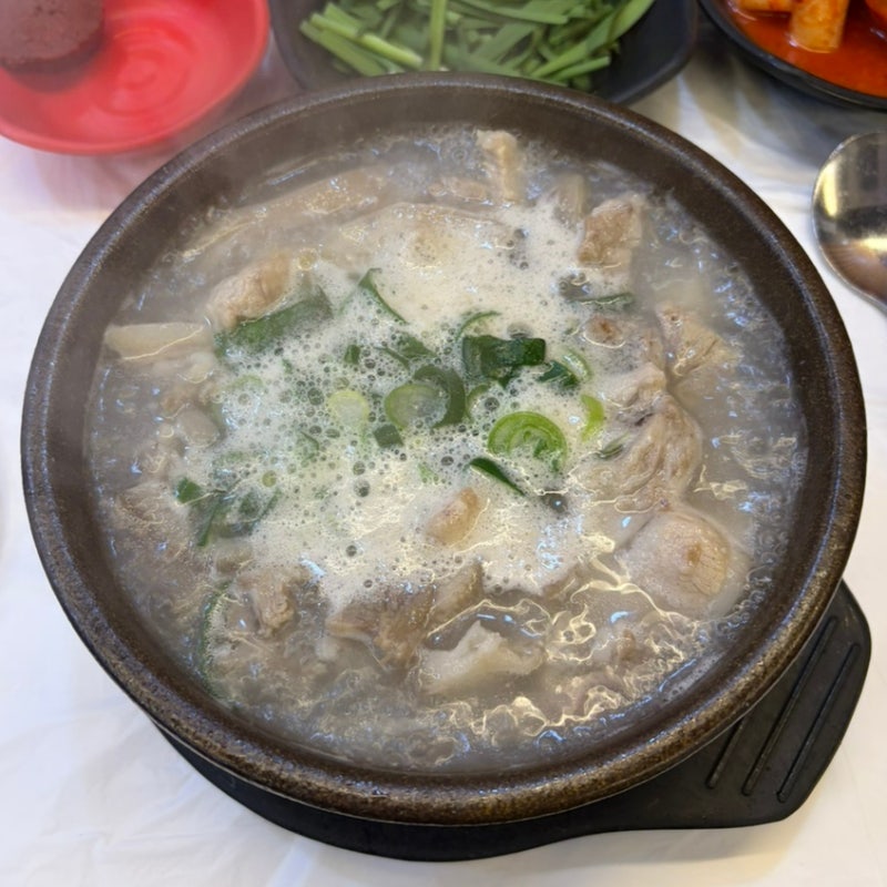 전남 동부권에서 가장 유명한 국밥집 여수 내 조국 국밥 관문점...점바점의 차이??