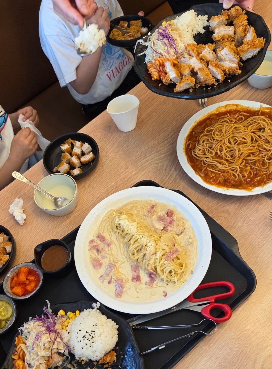 쑝쑝돈까스 일산후곡점 사진 1