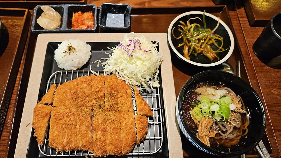 이삭돈까스 사진 3