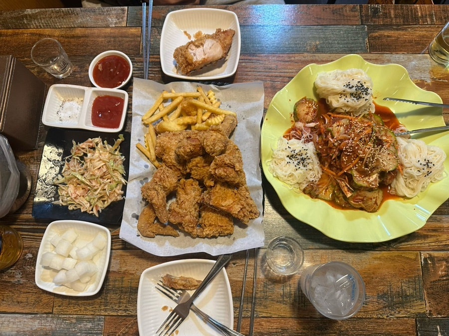 위대한치킨동무 홍은점 사진 6