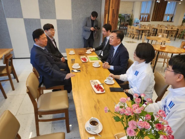조국혁신당 최고위원 <b>신장식 국회의원</b> 용진농협... 