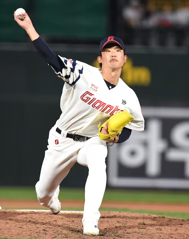 "<b>KT</b> 1위 사수, 삼성 7<b>연패 탈출</b>…4월 28일 KBO 5경기 한 방에... 