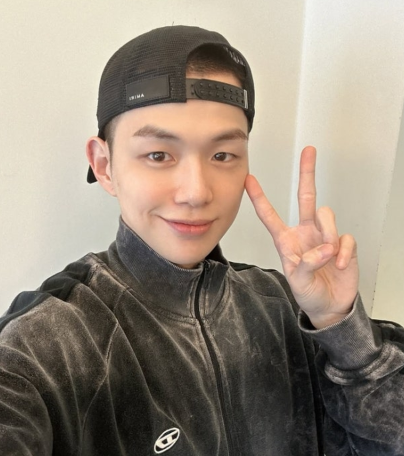 강다니엘 입대 영상 인사 워너원 완전체 불참 뒤 남긴 머리 자란 다니엘