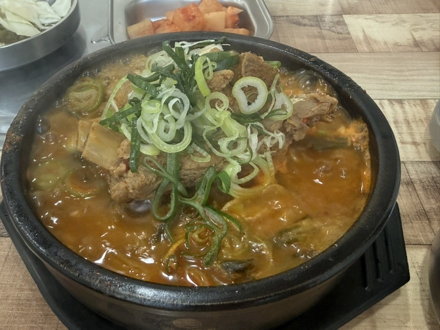 천마루감자탕 본점 사진 5