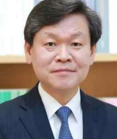 윤성식 판사 프로필 고향 부장판사 성향