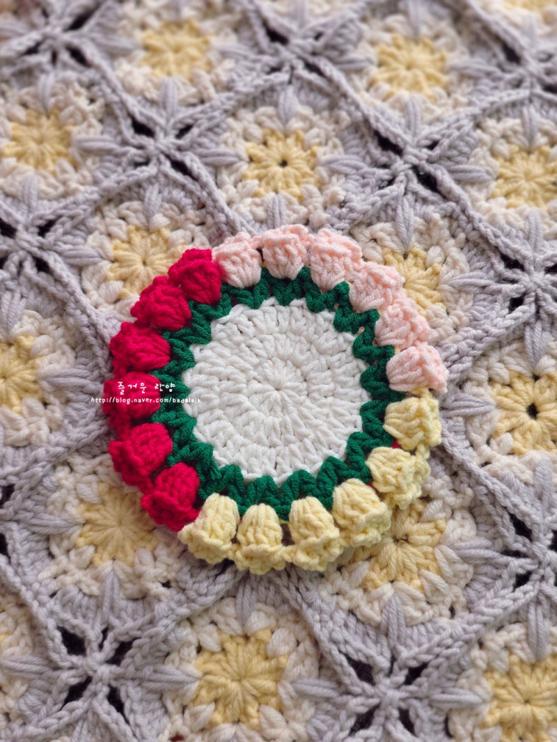 손뜨개 코바늘 컵받침 뜨기, 코바늘 꽃다발 티코스터, Flower Coaster Crochet < 꽃다발 티코스터 도....