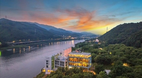 사진 3