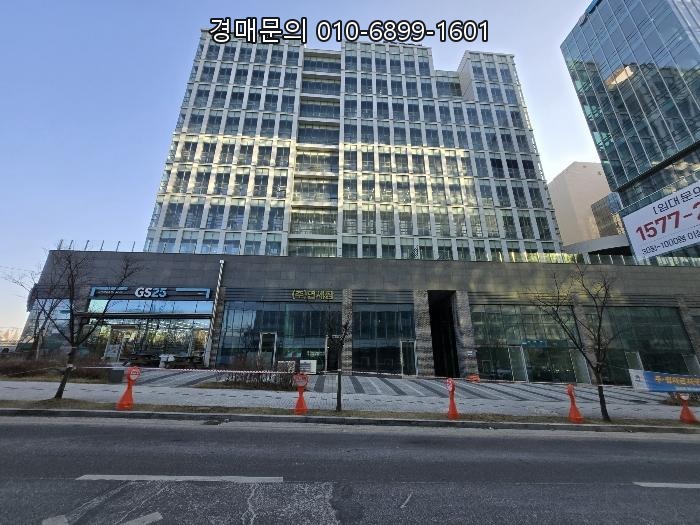  경기도 평택시 고덕면 도시지원1길 16 고덕비즈타워 3층 아파트형공장, 5회 유찰로 찾아온 절호의 경매 투자 기회! 2024타경5187