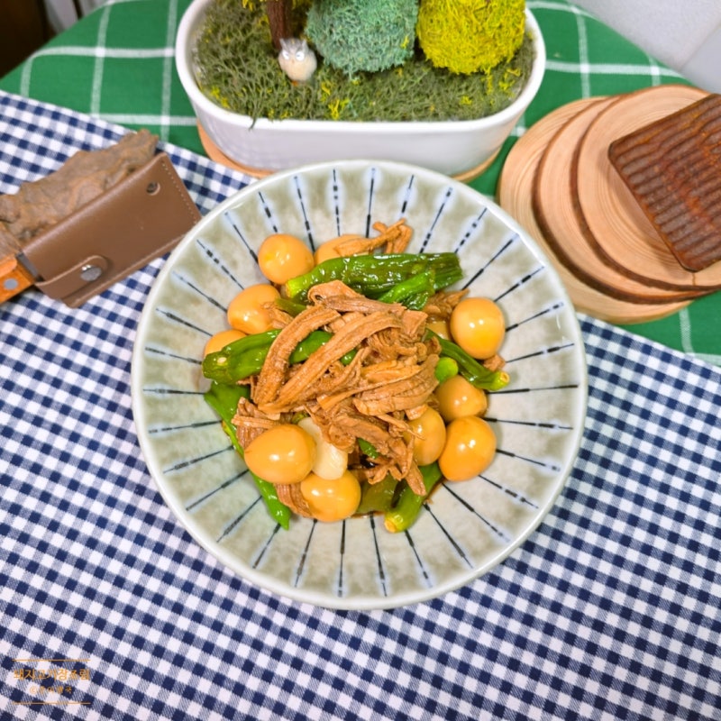 돼지고기 장조림 만드는법 메추리알 장조림 만들기 레시피