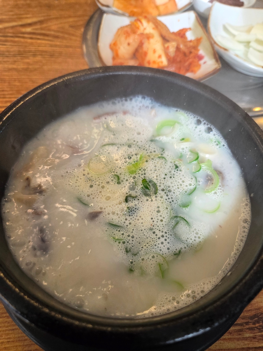 무봉리토종순대국 수원탑동점 사진 6