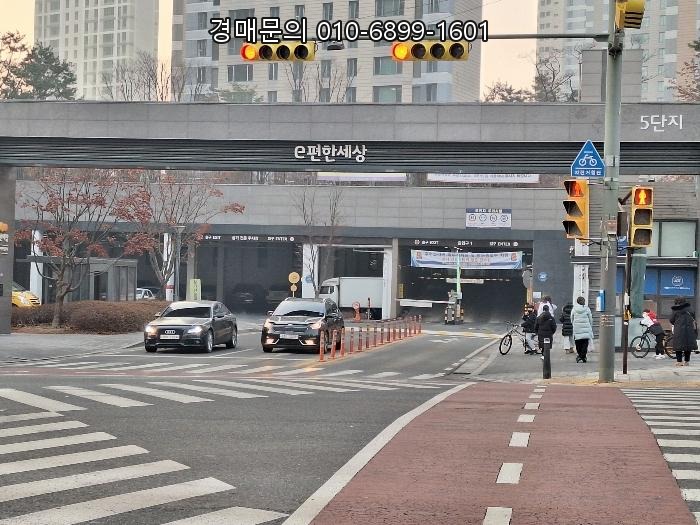  탄탄한 생활 인프라의 중심! 경기도 용인시 처인구 남사읍 한숲로 83 이편한세상용인한숲시티5단지 아파트 경매, 새로운 주거 가치를 찾다! 수원지방법원 2025타경51805