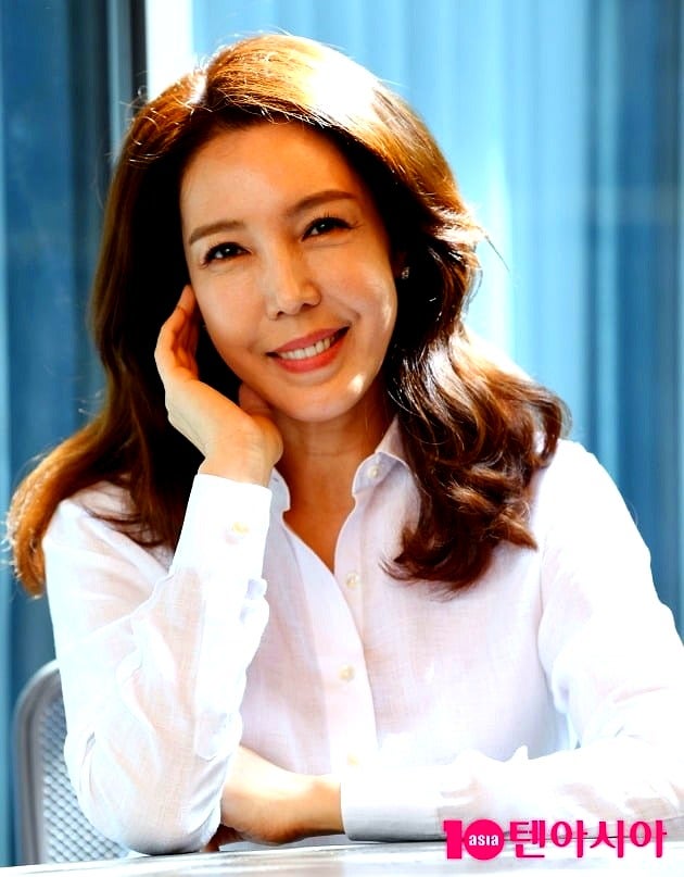 '뮤지컬 배우' 전수경, '아빠나'서 ♥美 남편 공개…"떨어져 산 지 5년"