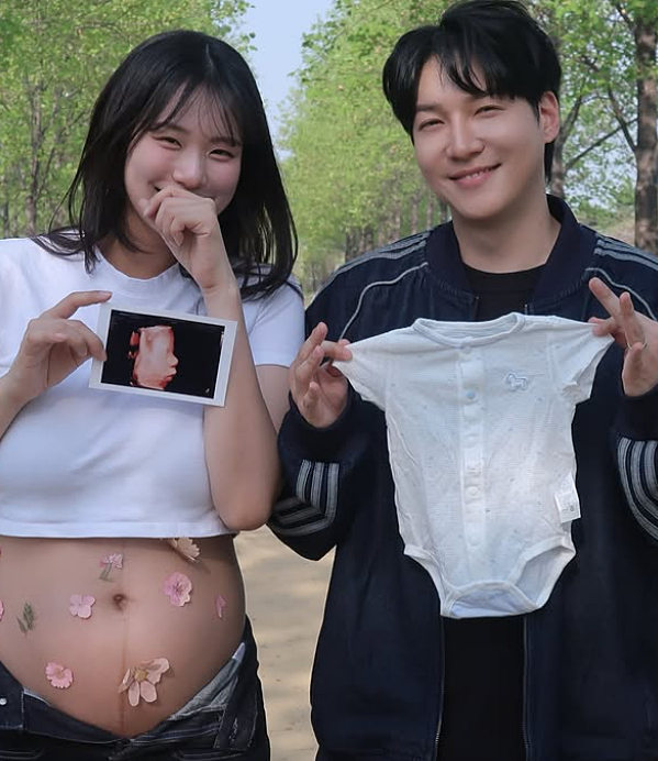 최연수 만삭 사진, 김태현 딕펑스 남편과 행복 근황(연예뉴스)