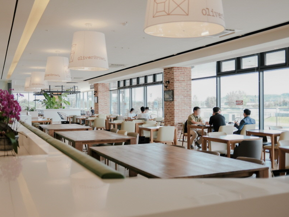 올리버브라운 BMW드라이빙센터점 사진 2