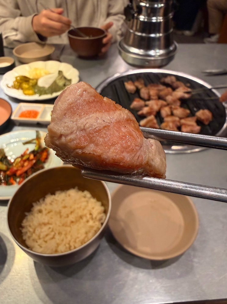  잠실 방이먹자골목 미쉐린 고기집 꿉당 목살 맛집