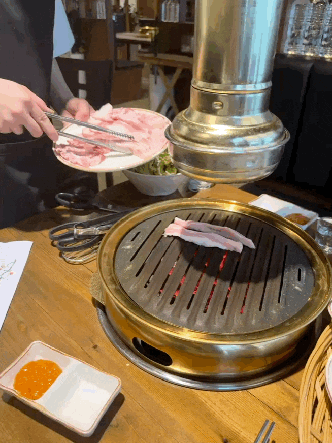 강남역 고기 맛집 꼰대김부장고깃집 : 1인분 200g의 행복! 항정살 & 칼국수 내돈내산 후기