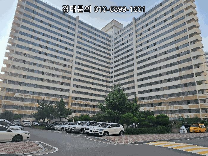 전남 광양시 중동 성호아파트 102동 204호, 탁 트인 동향과 편리한 접근성을 자랑하는 주거지역 아파트 경매 물건의 특별한 가치! 2025타경588