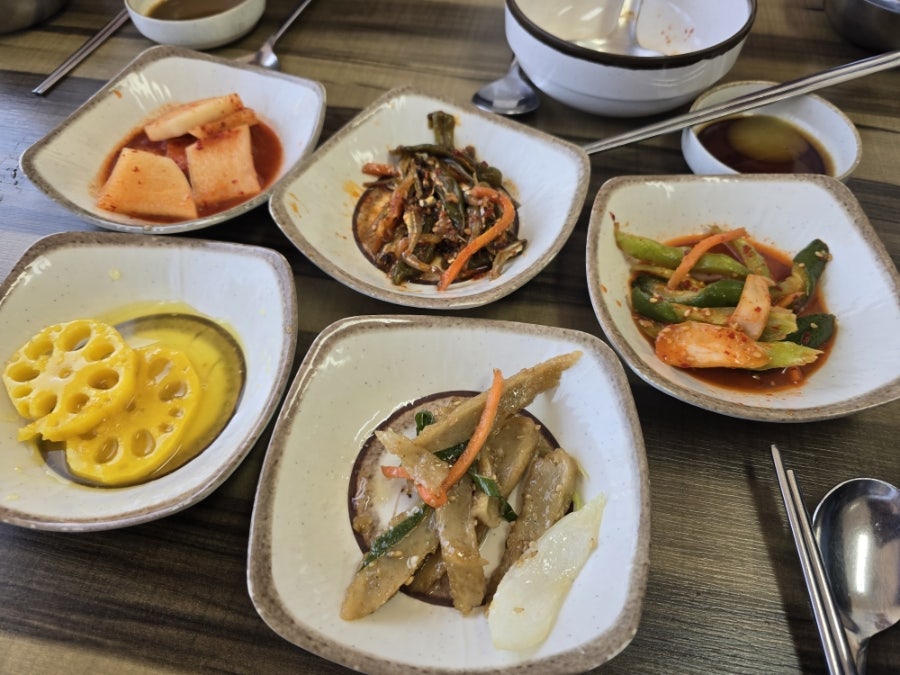 안골식당 사진 2