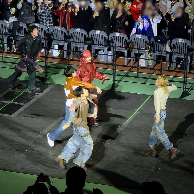 BTS 아리랑 투어 : 고양종합운동장 2층 시야 얼굴패스 후기 / 부산아시아드 시야 티켓팅