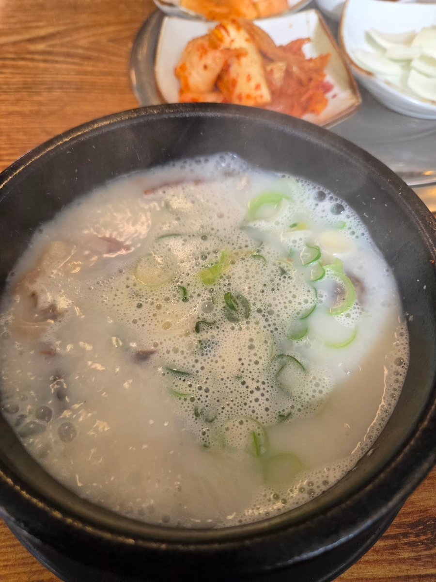 무봉리토종순대국 수원탑동점 사진 5