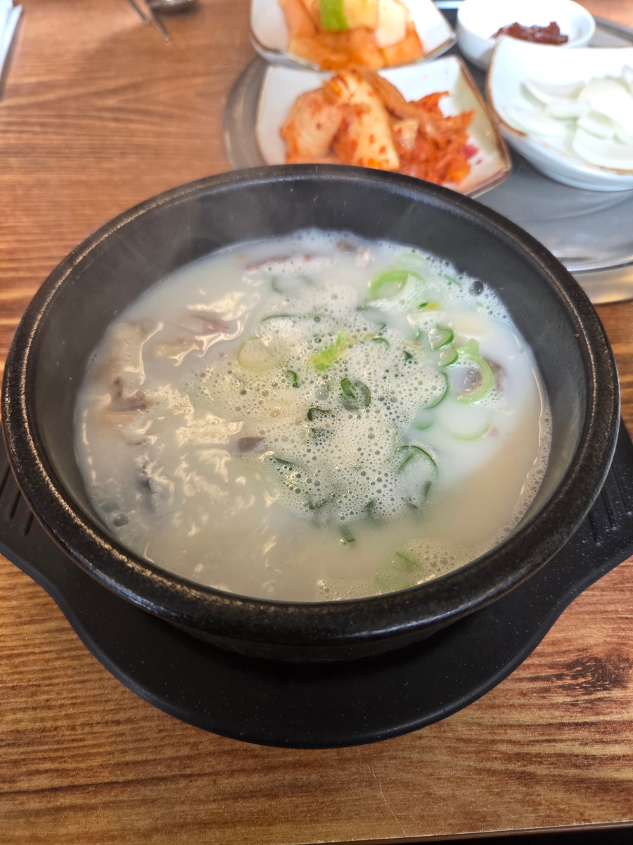 무봉리토종순대국 수원탑동점 사진 3