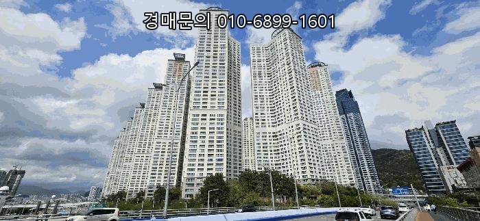  부산 해운대구 센텀시티의 중심, 더샵센텀파크1차아파트에서 찾은 고급 주거의 특별한 기회! 재송동 아파트 경매 2025타경5187