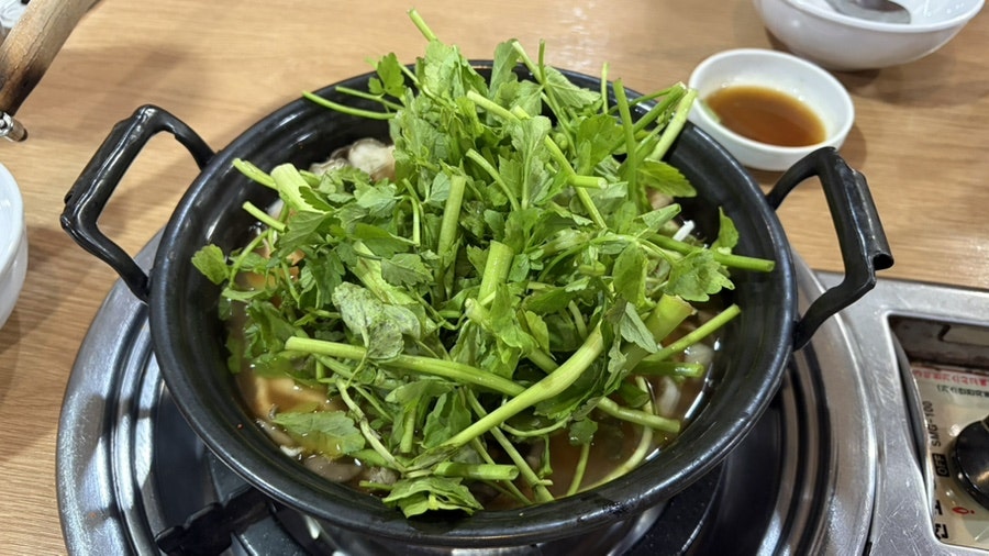 Deungchonsyabeukalguksu Gyeonghuidaejeom photo 5