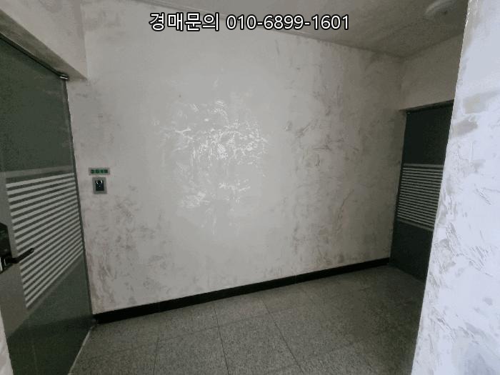  충주 호암동 핵심 상권, 미래 가치 품은 3층 근린시설 경매! 성공 투자 기회 2025-30634