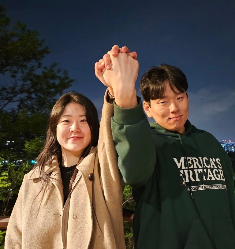 침착맨 직원 김총무❤️박정민 회사 김아영 이사, 소개팅 후 실제 연인 등극 (인스타 현커 인....