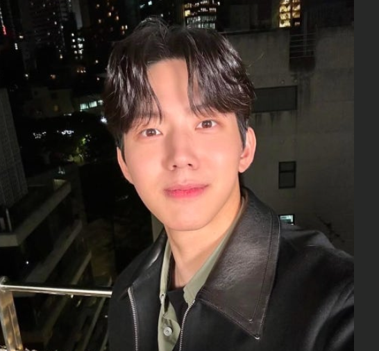데이식스 도운 프로필 나이 학력 고향 정리: 부산 음대생이 JYP 전설의 멤버가 된 비결