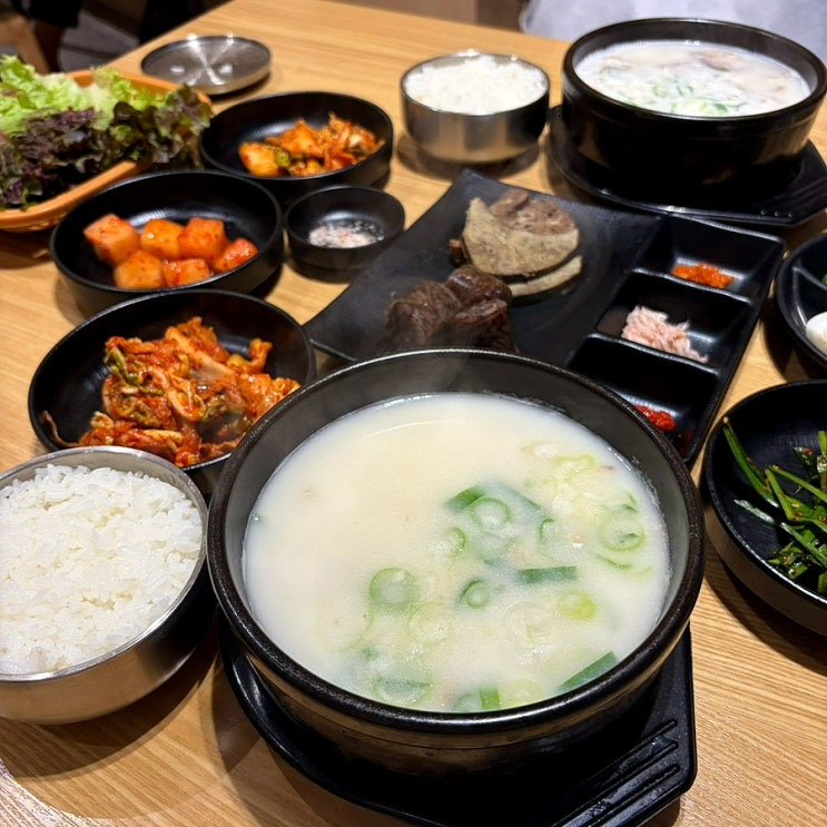  대구 월성동 맛집 월배역 맛집 대구 실비김치 신월성 국밥 회식: 감성골실비국밥 신월성 본점