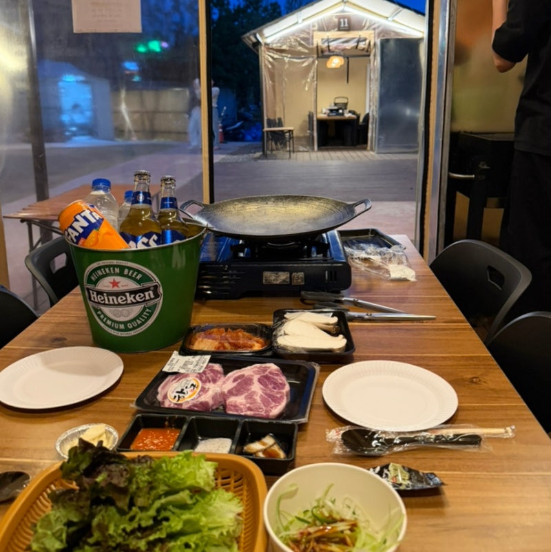 서울 근교 글램핑 당일치기 뚜벅이 가능, 바베큐팩토리 감북점 하남 바베큐장 에어컨 완비