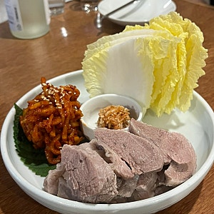 홍대 미로식당에 다녀왔습니다