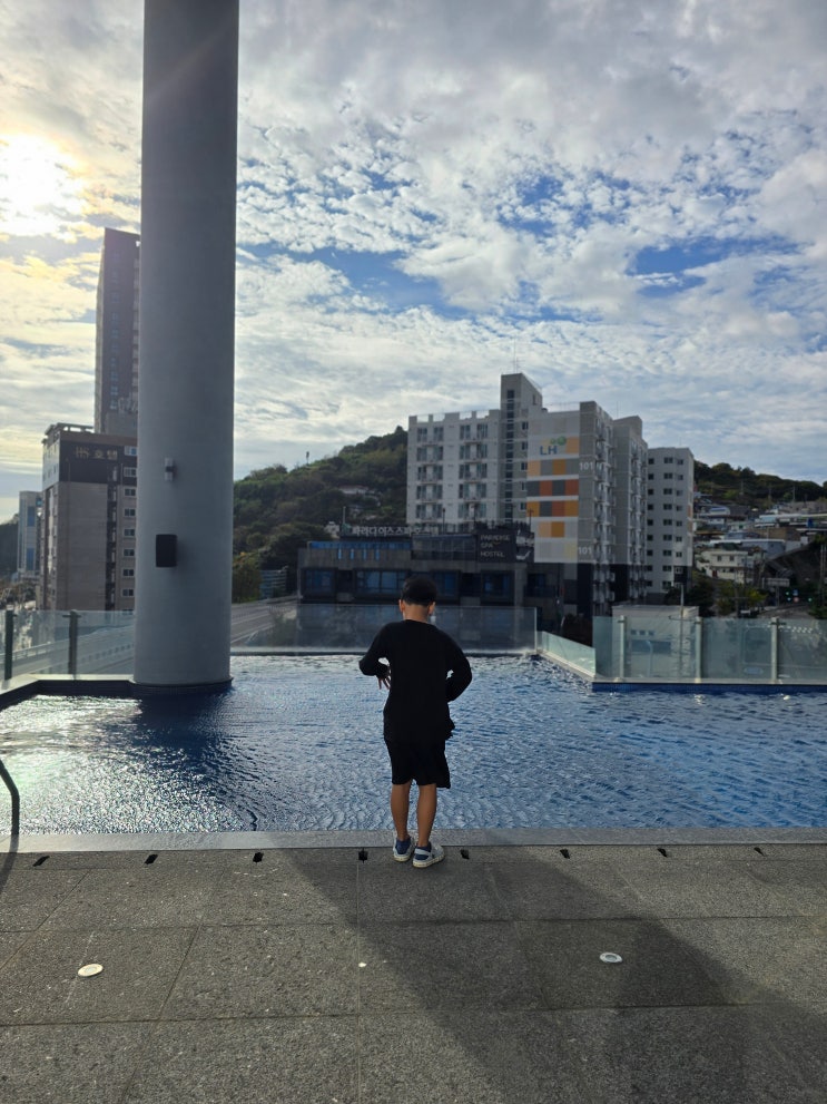  여수 신라스테이 수영장 패밀리트윈 조식 여수 호캉스 후기