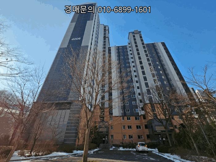  경기도 수원시 영통구 하동 '광교 더 포레스트 4006동 7층701호' 아파트, 치열한 경쟁 속 현명한 선택을 위한 법원경매 매물 분석! 2025타경54337